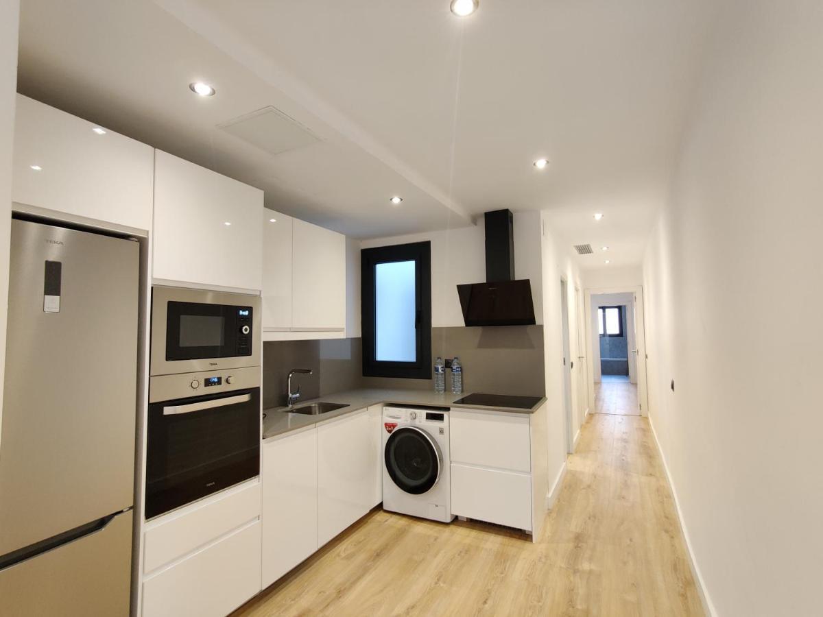 Stylish Apartments Camp Nou L'Hospitalet de Llobregat Bagian luar foto