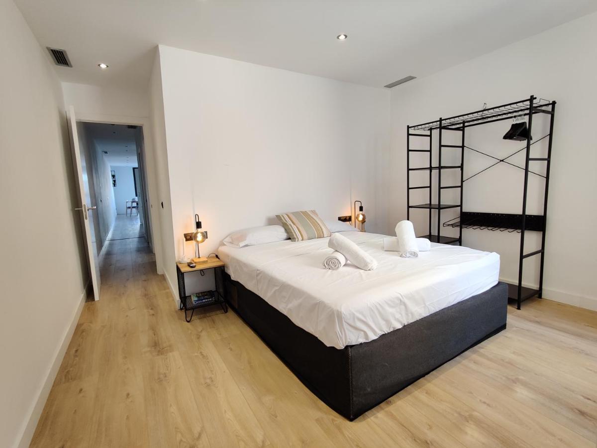 Stylish Apartments Camp Nou L'Hospitalet de Llobregat Bagian luar foto